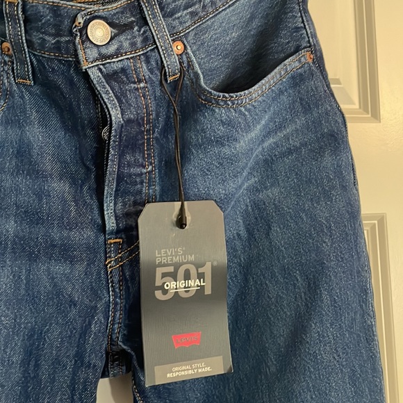 *NEW* Levi’s 501® ORIGINAL FIT WOMEN'S JEANS - Picture 6 of 11